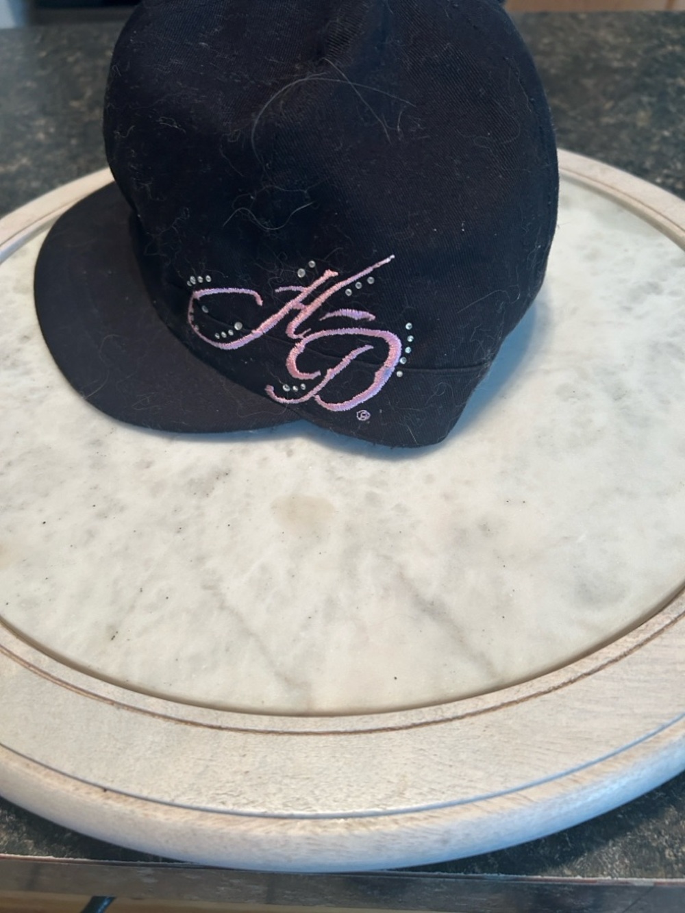 Harley Davidson Cap with Pink Embroidery - Picture 2 of 3
